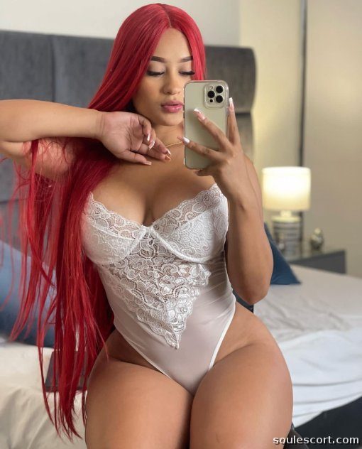 Grace❤️ - 💋 Classy, playful, and always ready to make your day or night special