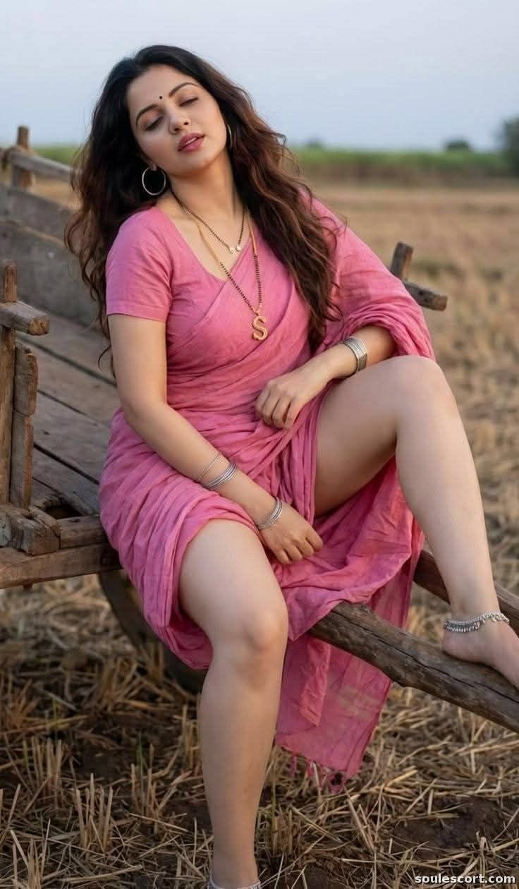 Call Girls in Safdarjung Enclave Delhi ⑨⑤④⓪-⑨⑧⑦⑥②④Cash on Delivery Trusted 100 % Genuine SEXY VIP call girls are provided safe and secure service