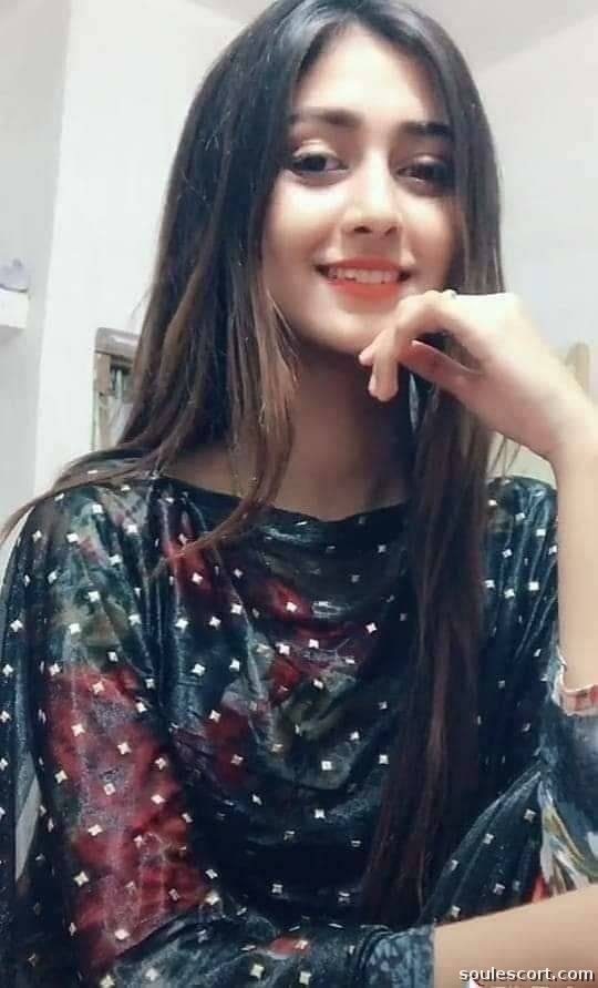 Call Girls In Mumbai Top Quality Genuine and Real Bandra Call Girl Service