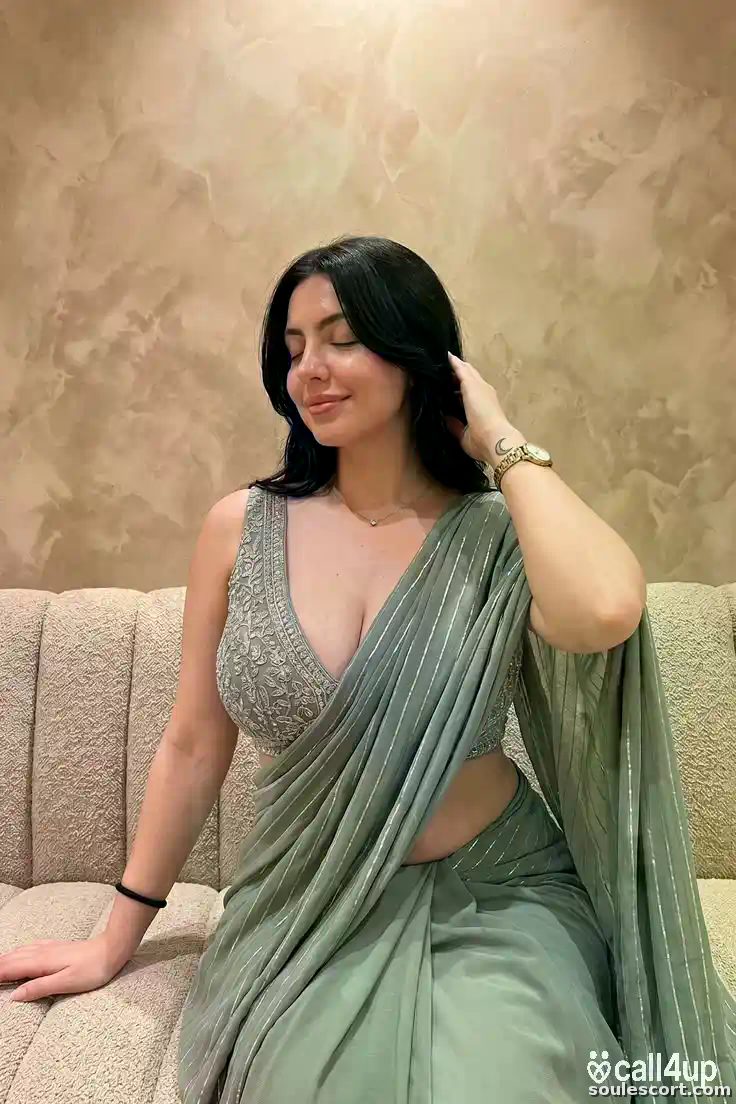 Real Profile Young Call Girls In  New Ashok Nagar Delhi | 8744005553