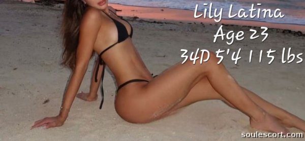 Sexy Lily - New Girl Lesly