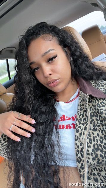 Bella - Local horny girl nearby 💦👄