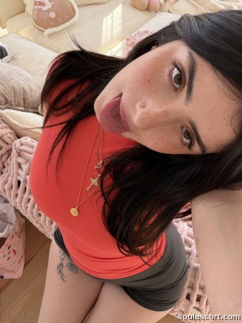 Nicole❤️💦 - I’m down for both incall and outcall and car dates 💦🚘❤️