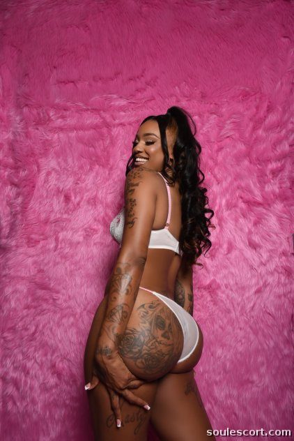 Karissa - 💕Once you experience me… you’ll understand 💕