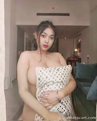 Janakpuri Call Girls 9667753798꧁ℜeal≽realmeet सरबिश In Delhi