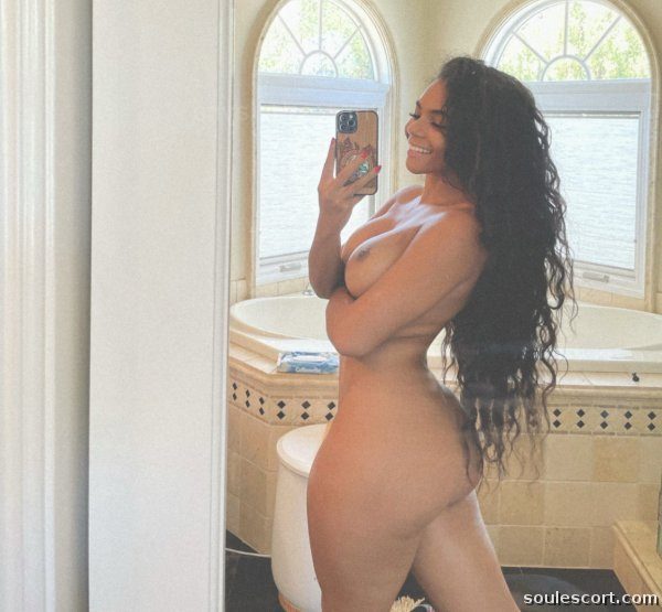 Jade - Sexy and hot girl I am the best fuck you will have in your life