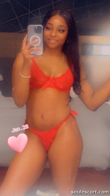 KASSANDRA_KISSES - Hottie with a BODY 💋